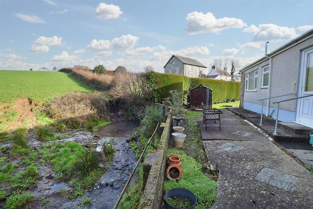 Stream Boundary at Rear