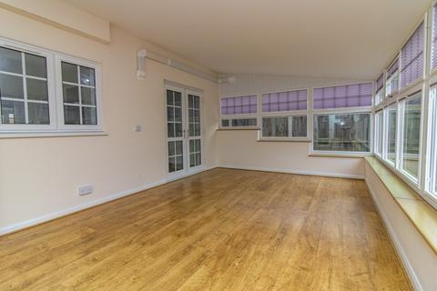8 Utah Close, Glenfield, Leicester, LE3 8SU