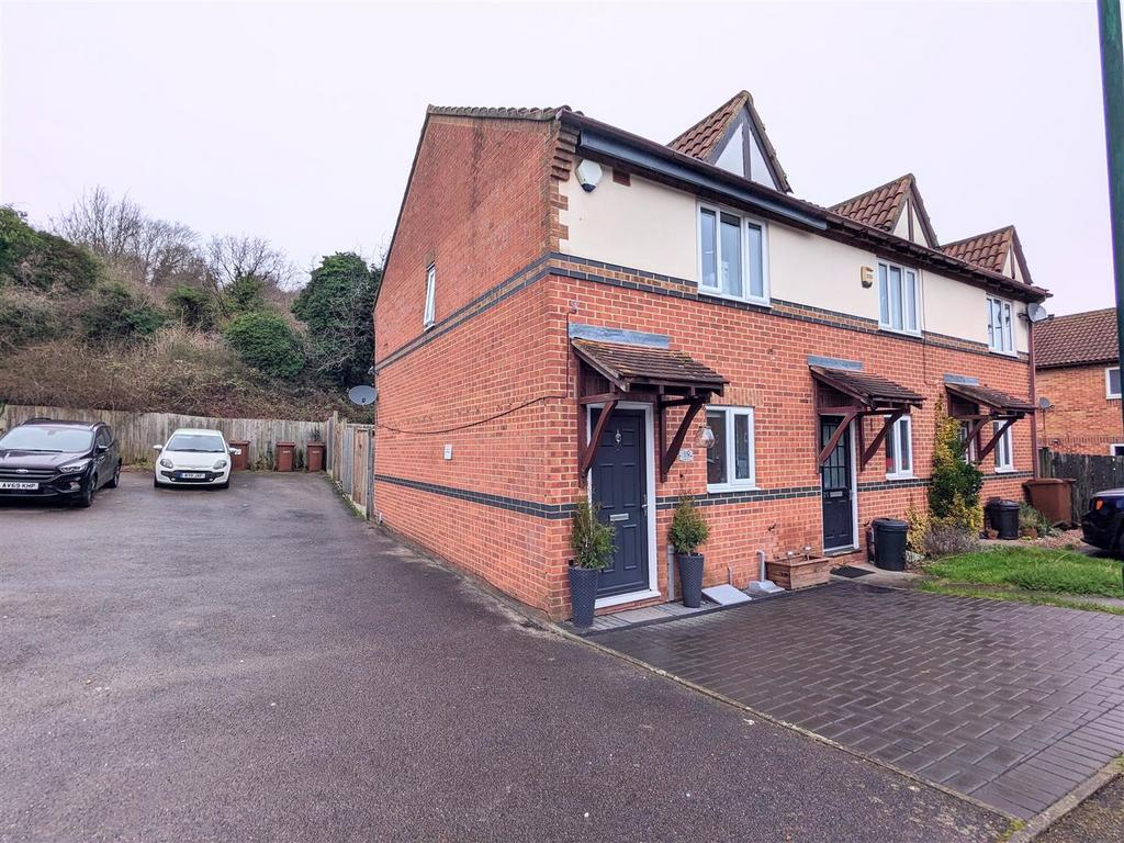 Redwing Road, Walderslade 2 bed end of terrace house for sale £285,000