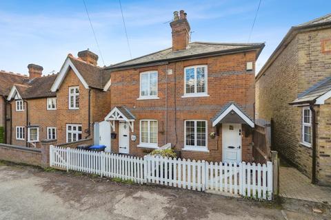 2 bedroom cottage for sale, Spring Lane, Farnham Royal SL2