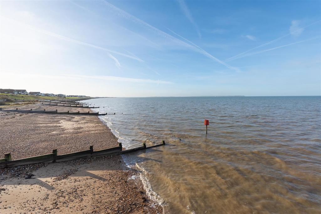 Admiralty Walk, Whitstable
