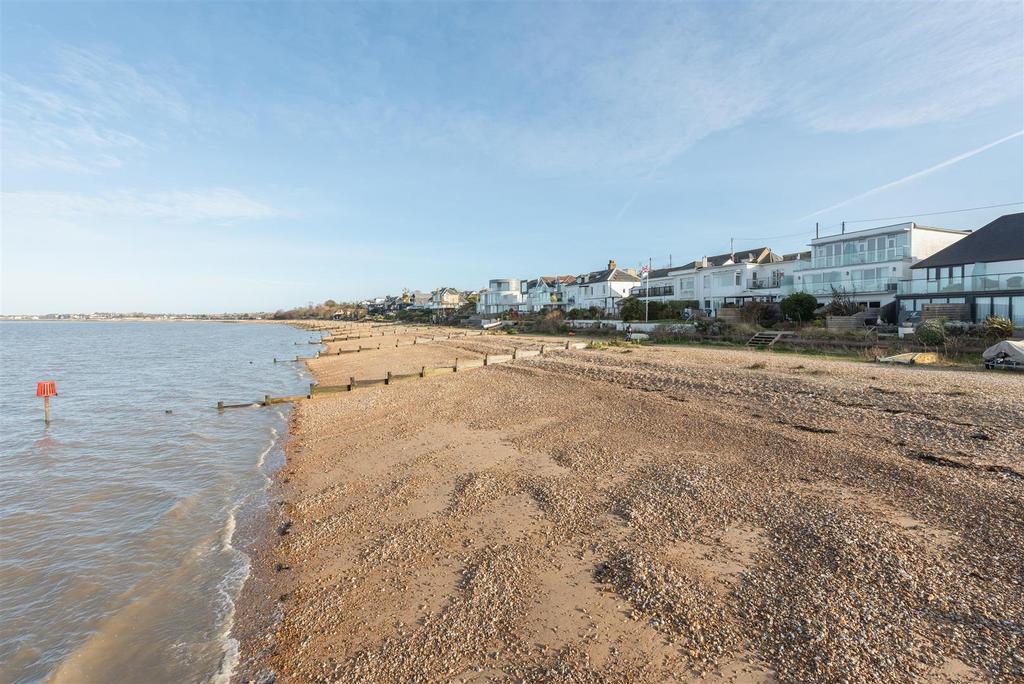Admiralty Walk, Whitstable