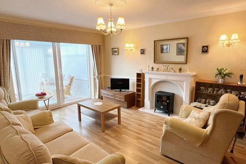 39 Grange Lane, Sutton Coldfield, B75 5JX