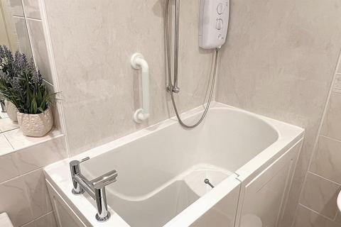 39 Grange Lane, Sutton Coldfield, B75 5JX