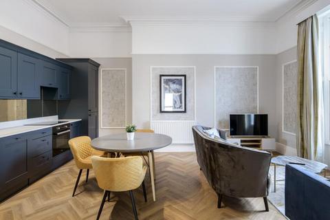 2 bedroom apartment to rent, Claremont House, Framlington Place