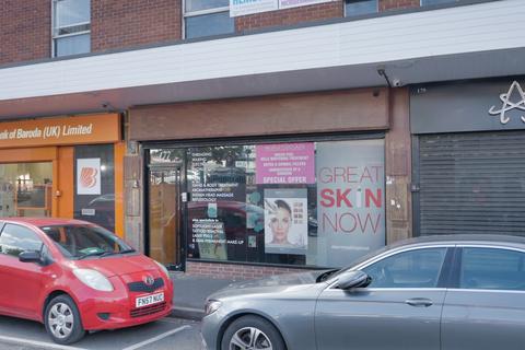 Convenience store to rent - M Soho Road, Birmingham B21