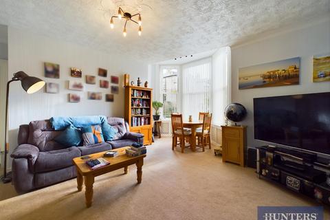 2 bedroom apartment for sale, Westbourne Road, Scarborough