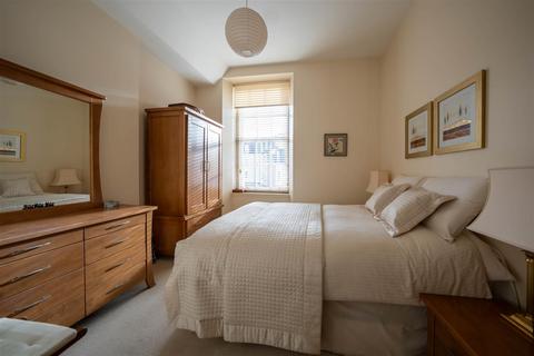 17, Rosslyn House Glasgow Road, Perth, PH2 0GX