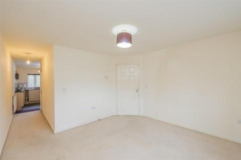 2 bedroom apartment for sale - Park Drive, New Farnley, Leeds