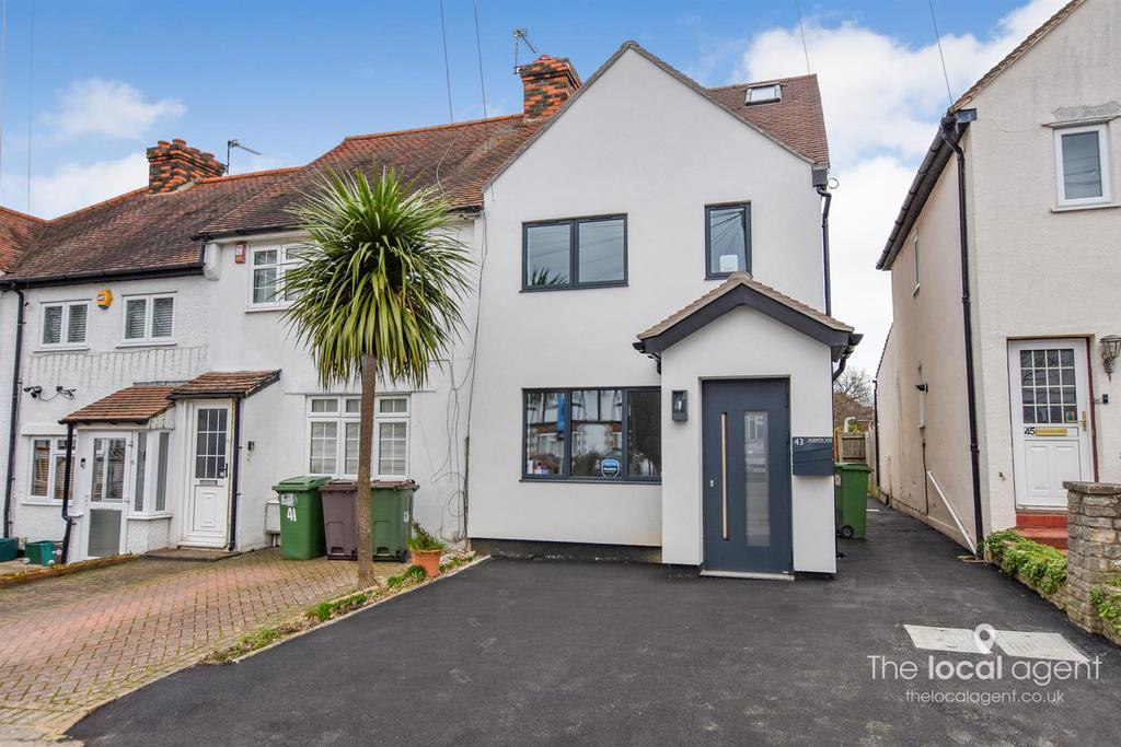 Alberta Avenue, Cheam, Sutton 3 bed semidetached house for sale £625,000