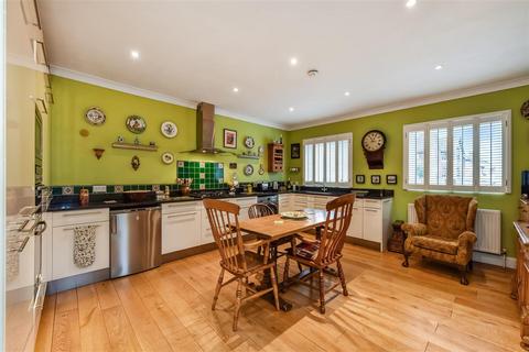 3 bedroom detached house for sale, Maltravers Street, Arundel