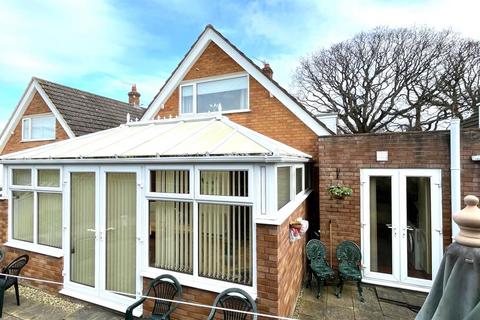 2 bedroom detached bungalow for sale, Tyn Y Celyn, Glan Conwy, Colwyn Bay