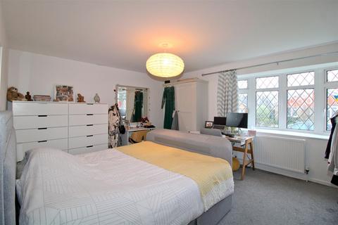 113 North Way, Seaford, BN25 3JW