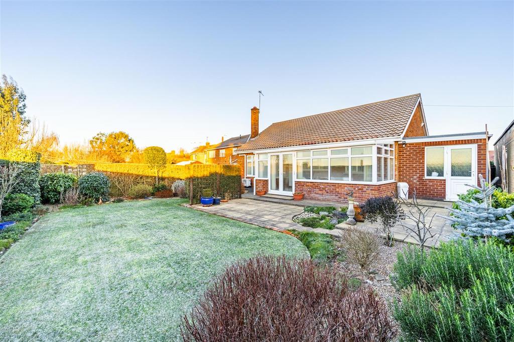 Wainfleet Road, Boston 3 bed detached bungalow for sale £270,000