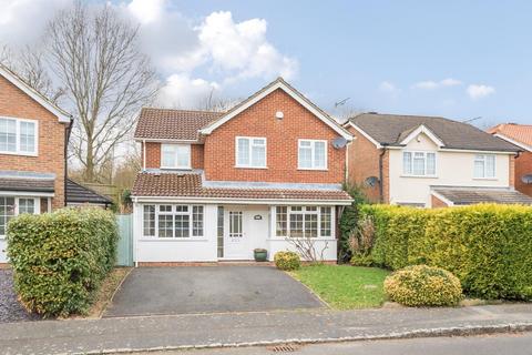 4 bedroom detached house for sale, Hoppers Way, Ashford TN23
