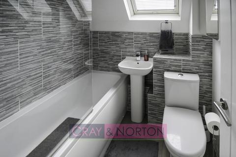 10 Basil Gardens, Croydon, CR0 8XE
