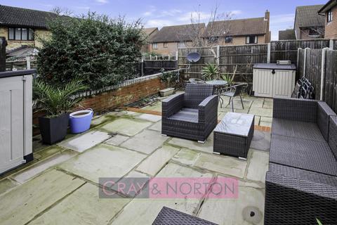 10 Basil Gardens, Croydon, CR0 8XE