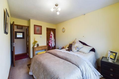 3 Vaisey Field, Whitminster, Gloucester, GL2 7PT