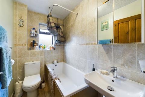 3 Vaisey Field, Whitminster, Gloucester, GL2 7PT