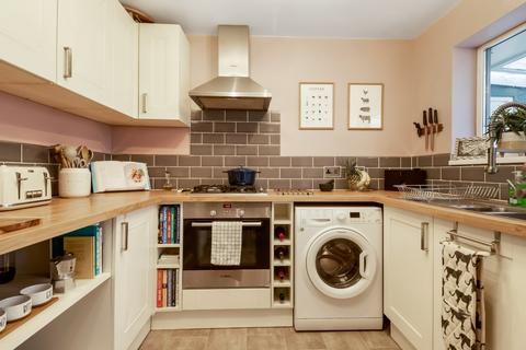 41 Bettertons Close, Fairford, GL7 4HY