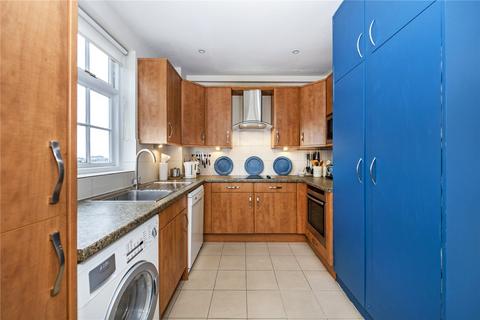 2 bedroom apartment for sale - Apsley House, Finchley Road, St John's Wood, London, NW8