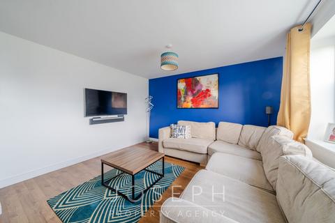 6 Fen Bight Walk, Ipswich, IP3 9UZ
