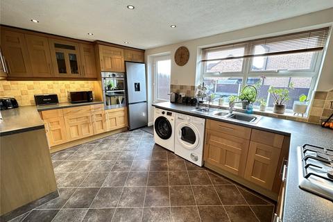 32 Abbotsford Drive, Carlisle, CA3 0QJ