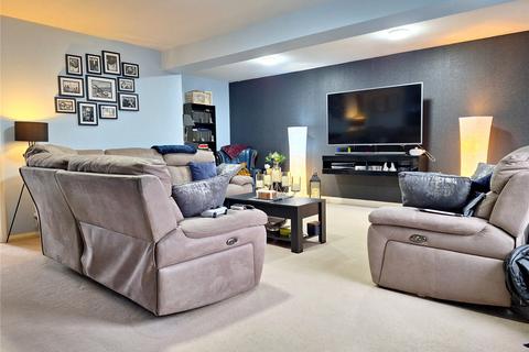 2 Leywell Drive, Oldham, OL1 4QA