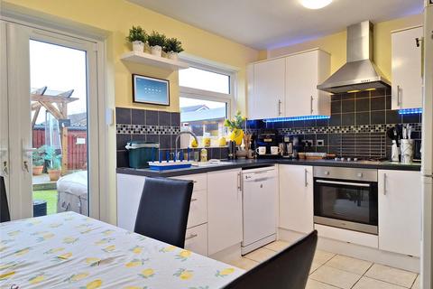 2 Leywell Drive, Oldham, OL1 4QA