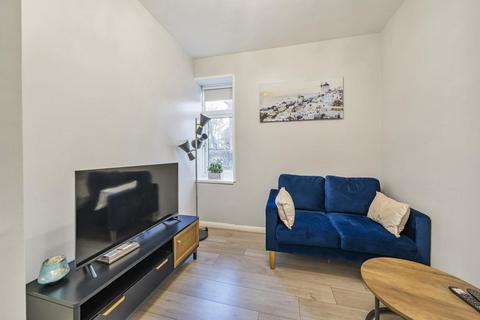 1 bedroom flat for sale, Winton Way, Streatham
