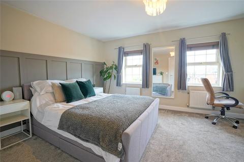 4 bedroom terraced house for sale - Parkin Court, Ravenfield, Rotherham, South Yorkshire, S65