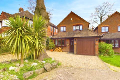 4 bedroom detached house for sale, Wycombe Road, High Wycombe HP14