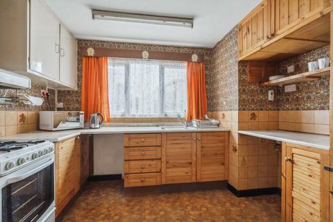 15 The Watergate, Watford, WD19 5AS