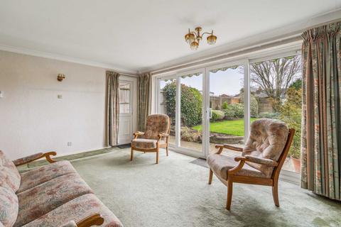 15 The Watergate, Watford, WD19 5AS