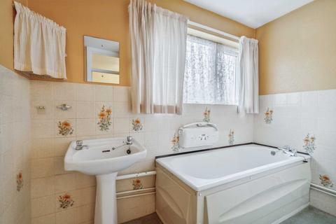 15 The Watergate, Watford, WD19 5AS