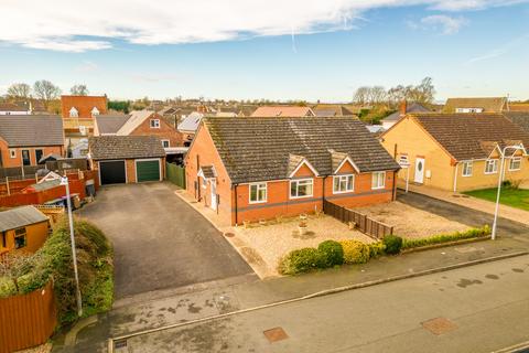 2 bedroom semi-detached bungalow for sale, Rossington Close, Metheringham, Lincoln, Lincolnshire, LN4