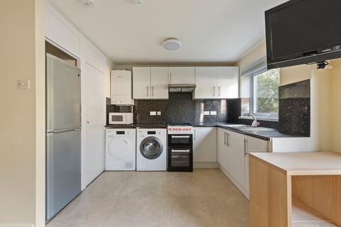 42 Ravensmede Way, London, W4 1TF