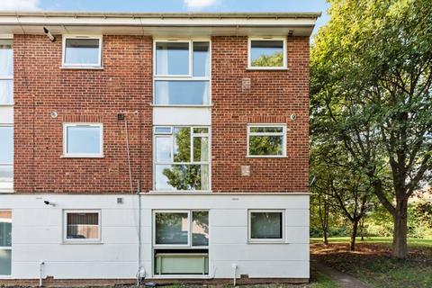 42 Ravensmede Way, London, W4 1TF