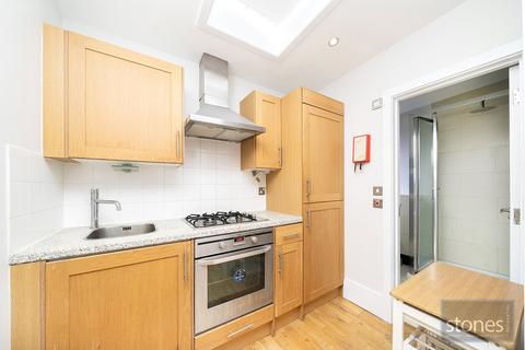 Studio to rent, Fellows Road, London, NW3