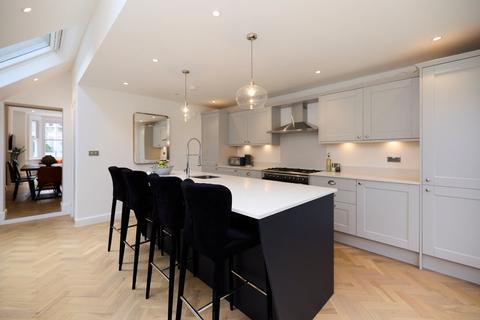 4 bedroom terraced house for sale, Cobbold Road, Shepherd's Bush W12