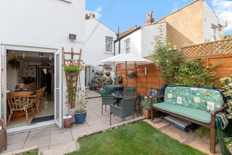 3 bedroom terraced house for sale, Nasmyth Street, Hammersmith W6