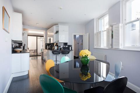 Hammersmith - 5 bedroom end of terrace house for sale