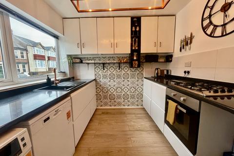 14 Church Path Road, Exeter, EX2 9DF
