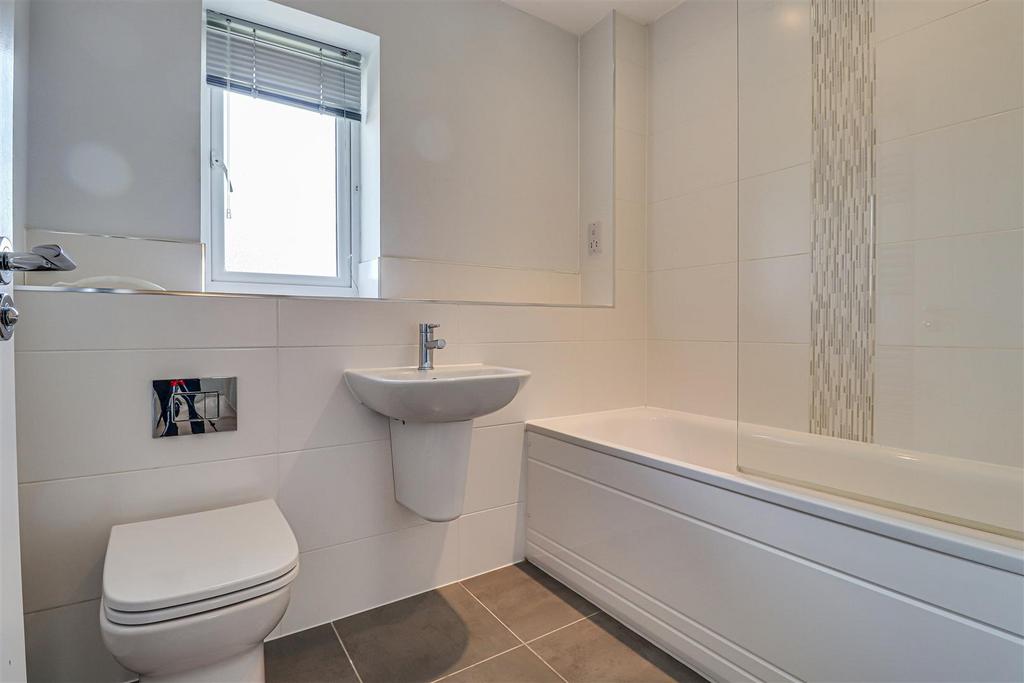Bathroom Suite
