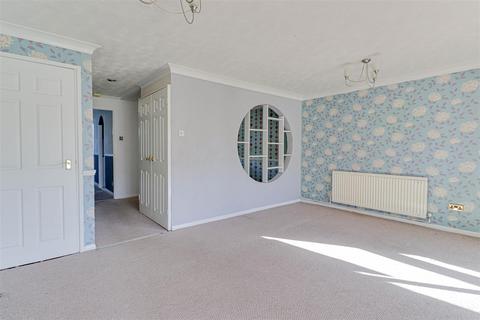 53 Cattawade Link, Basildon, SS14 2QF