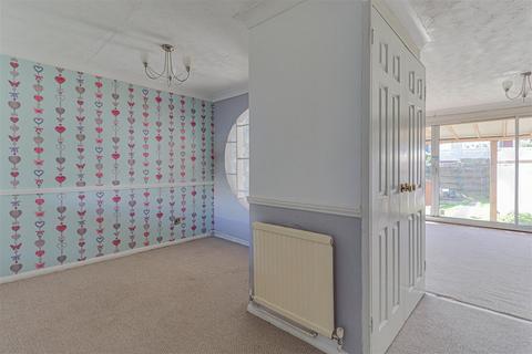 53 Cattawade Link, Basildon, SS14 2QF