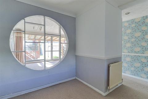 53 Cattawade Link, Basildon, SS14 2QF