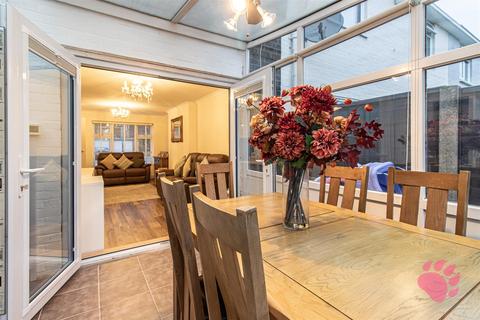101 Codenham Green, Basildon, SS16 5DR
