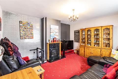 27 Ravel Road, Aveley, South Ockendon, RM15 4NP