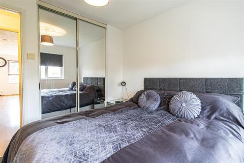 42 Brimfield Road, Purfleet, RM19 1RG
